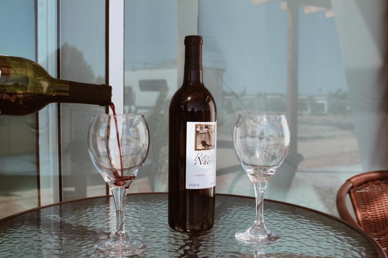 Quintas Marlet en la ruta del vino Ensenada Exterior foto