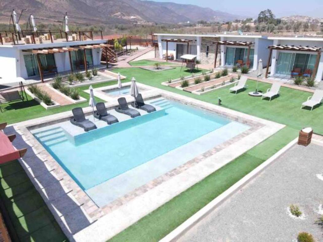Quintas Marlet en la ruta del vino Ensenada Exterior foto